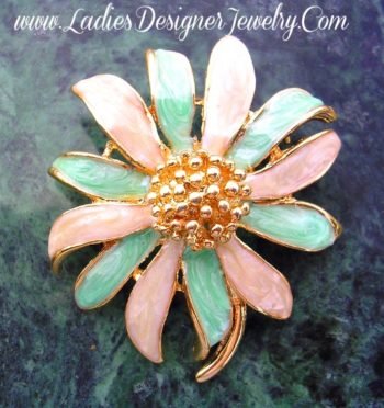 Vintage Mint Green Ivory Cream Flower Burst Pin Brooch, Floral Flowers, Ladies Designer Fashion Jewelry, Wedding Bridal Hair Dresses Brides