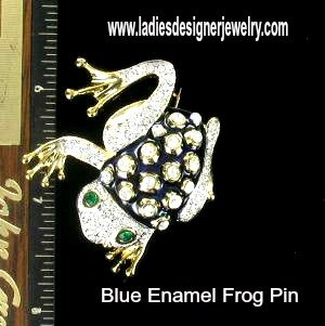 vintagerhinestoneblueenamelfrogpin_vintagefrogpin_vintagefrogbrooch_frogpinsrhinestones_ladiesdesignerjewelry_estatepinbrooch_rhinestonefrogpinsvintage