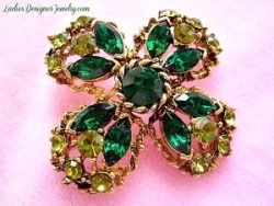 Vintage Rhinestone Emerald Peridot Lime Flower Pin Brooch Jewelry Pins NY, Flowers Burst Rhinestones Designer, Women's Ladies Fashion Floral Pin Art Deco Nouveau