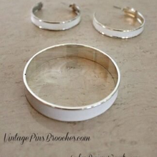 Vintage Bridal Wedding White Enamel Bangle Bracelet Pierced Hoop Earring Set, Vintage Pins Brooches, Ladies Women's Designer Bracelets Necklaces 1970's