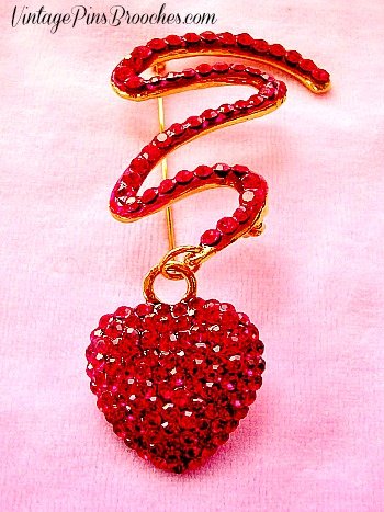 Vintage Ruby Red Rhinestone Dangling Heart Pin Brooch For Women, Valentines Day Heart Brooches Pins, Christmas Pins, Wedding Bridal Heart Brooch