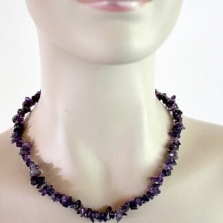 Vintage Purple Amethyst Quartz Chip Necklace, Purple Amethyst Crystal Gemstone Necklace Necklaces, Ladies Designer Jewelry, Women's Estate Necklaces