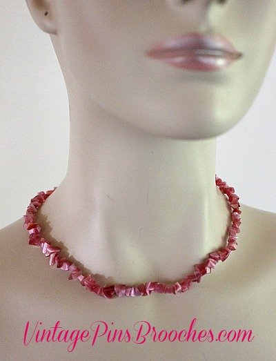 Vintage Pink Rose Strawberry Cherry Quartz Necklace, Rose Quartz Necklaces For Women, Estate Vintage Semi Precious Chip Necklace Necklaces Pink Quartz